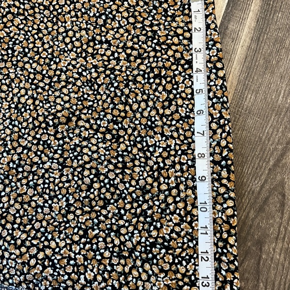 Garage Floral Mini Skirt - Picture 2 of 4